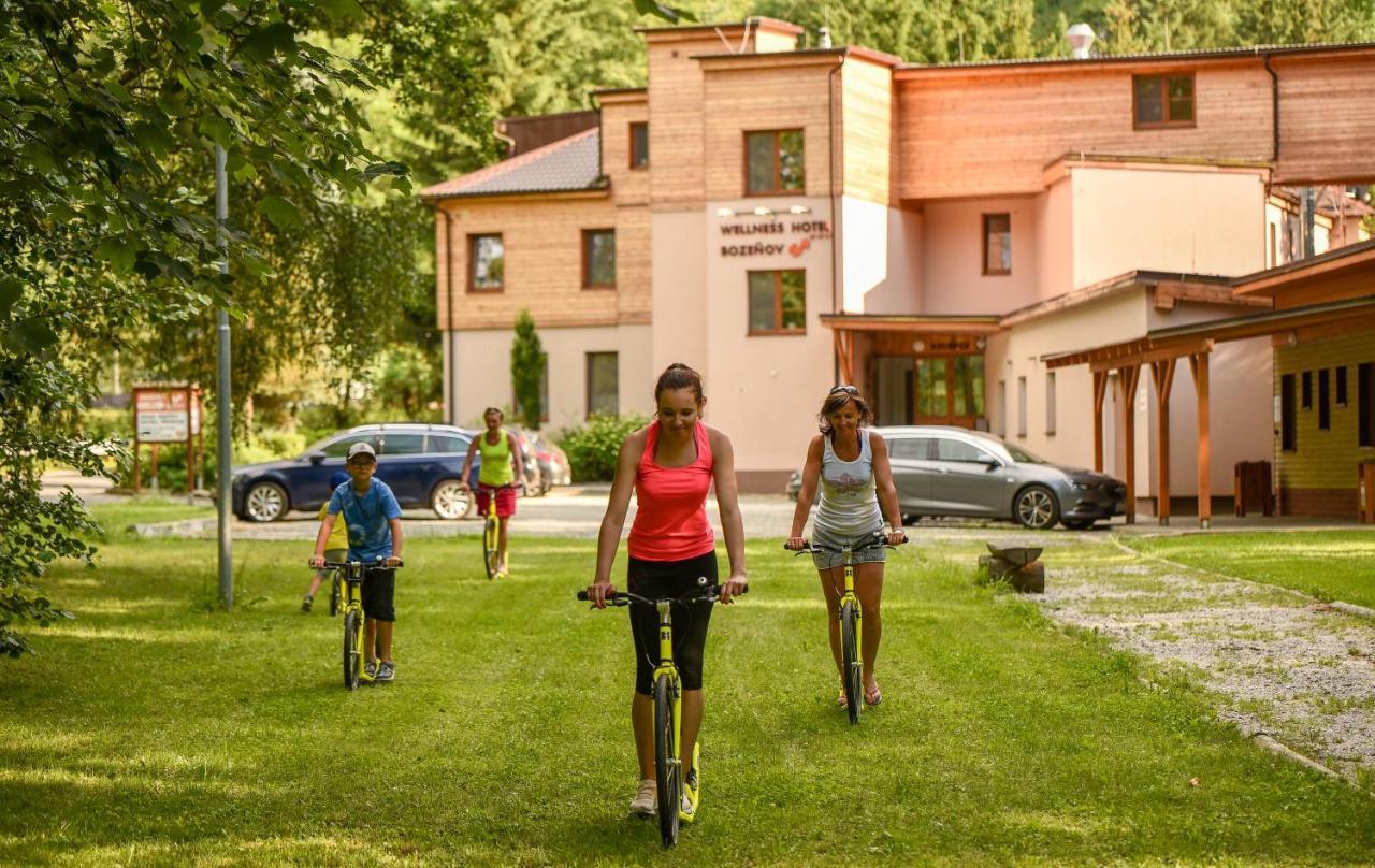 Wellness Hotel Bozenov Zábřeh Esterno foto